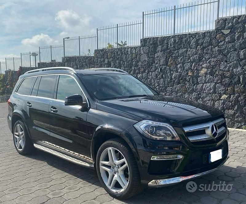 Nero Usata 2015 Mercedes GL350 SUV | 35.000 € - Immagine 1/4