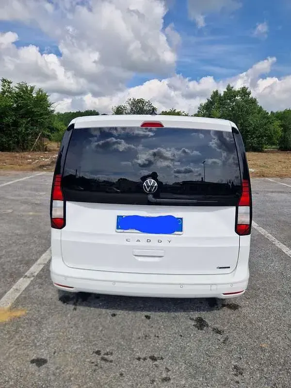 Usata VW Caddy Style 122 CV (89 kW) 2023 Monovolume