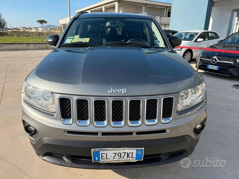 Usata Jeep Compass 163 CV (119 kW) 2012 Grigio SUV