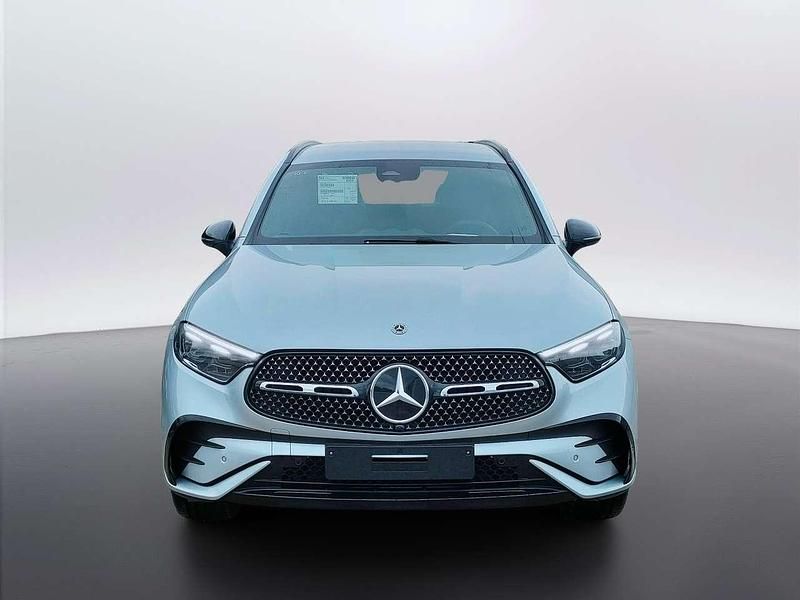 Nuova Mercedes GLC220 197 CV (144 kW) 2026 Argento hightech SUV
