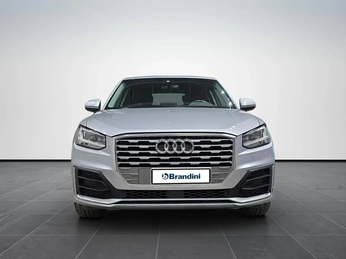 Usata Audi Q2 Business 116 CV (85 kW) 2020 Grigio SUV