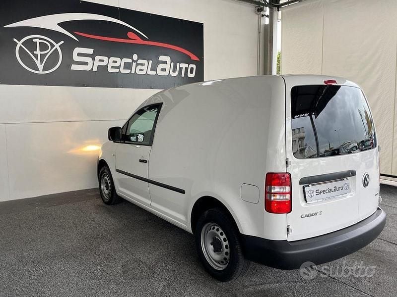 Usata VW Caddy 101 CV (74 kW) 2014 Bianco Monovolume
