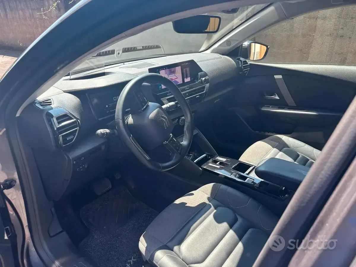 Usata Citroën C4 X PureTech 131 CV (96 kW) 2023 Grigio SUV