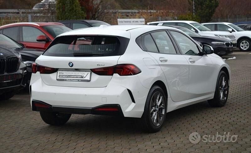 Gebraucht BMW 118 Advantage 150 PS (110 kW) 2025 Weiß Kleinwagen