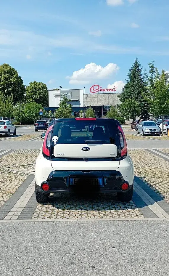 Usata Kia Soul 136 CV (100 kW) 2015 Bianco SUV