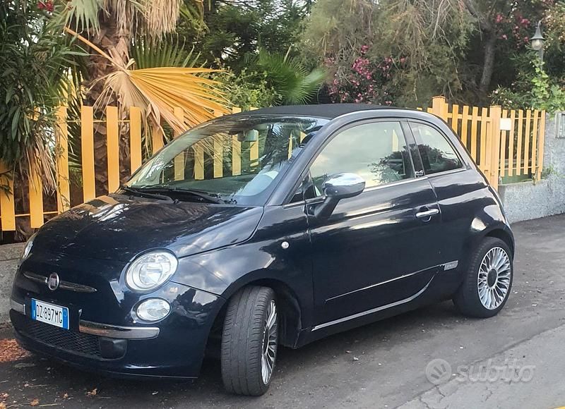 Usata Fiat 500C 75 CV (55 kW) 2010 Blu Cabrio