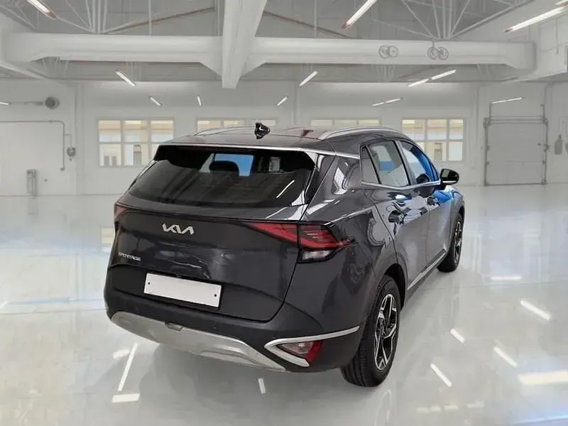 Usata Kia Sportage 135 CV (99 kW) 2023 Grigio SUV