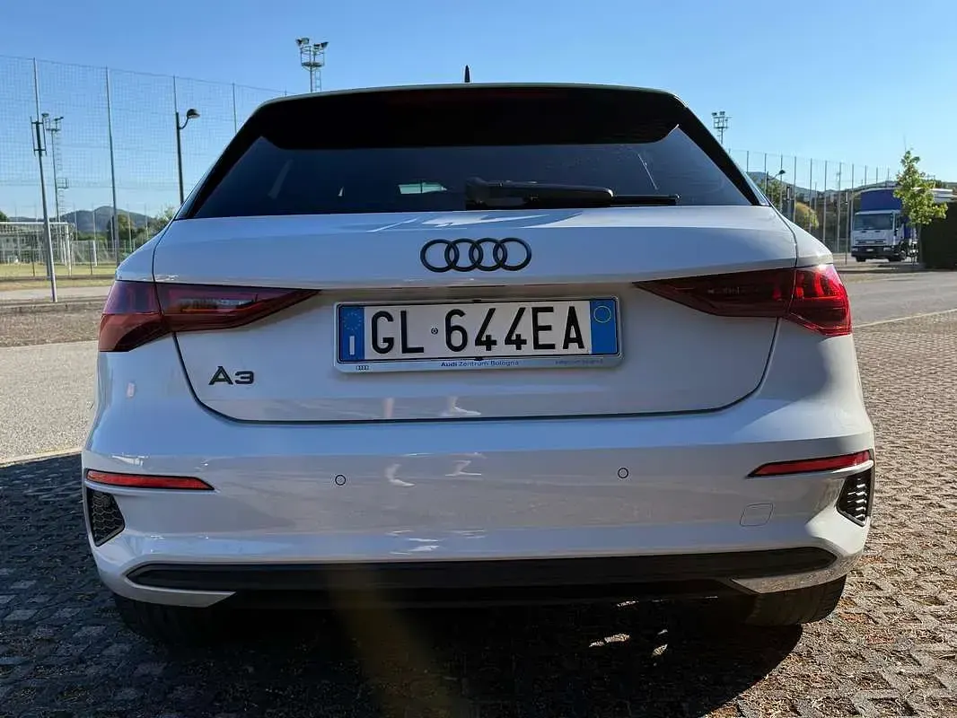 Usata Audi A3 Advanced 116 CV (85 kW) 2022 Bianco Berlina