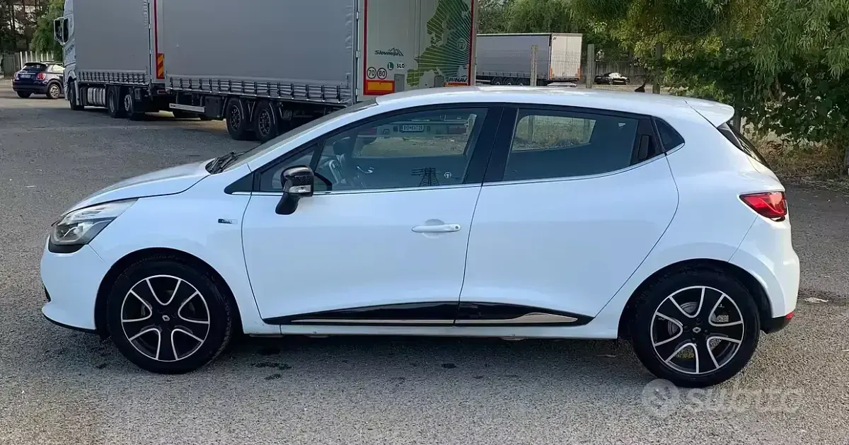 Usata Renault Clio IV GT-Line 90 CV (66 kW) 2015 Bianco Berlina