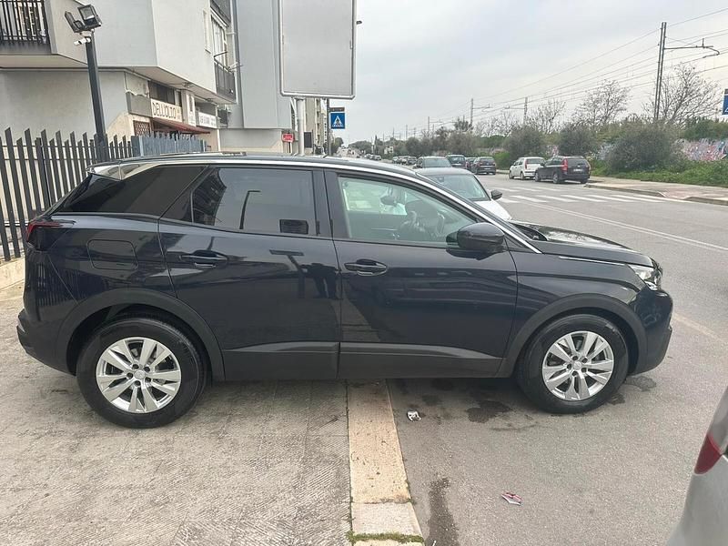 Usata Peugeot 3008 Allure 130 CV (95 kW) 2018 Nero SUV
