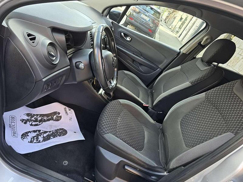 Usata Renault Captur Zen 90 CV (66 kW) 2018 Other SUV