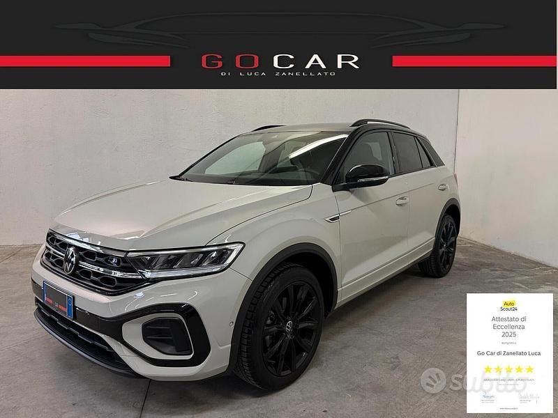 Usata VW T-Roc R-line 150 CV (110 kW) 2023 Grigio SUV