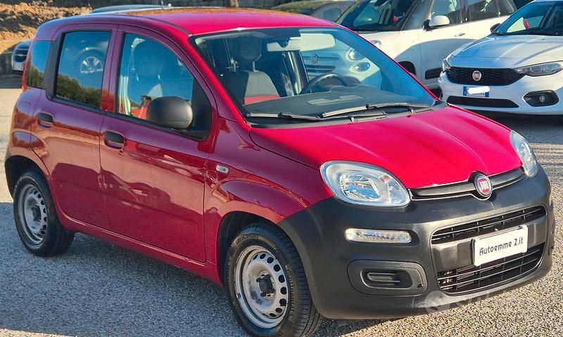 Usata Fiat Panda Pop 80 CV (58 kW) 2015 Rosso Utilitaria