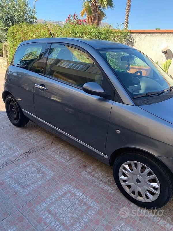 Usata Lancia Ypsilon 86 CV (63 kW) 2007 Utilitaria