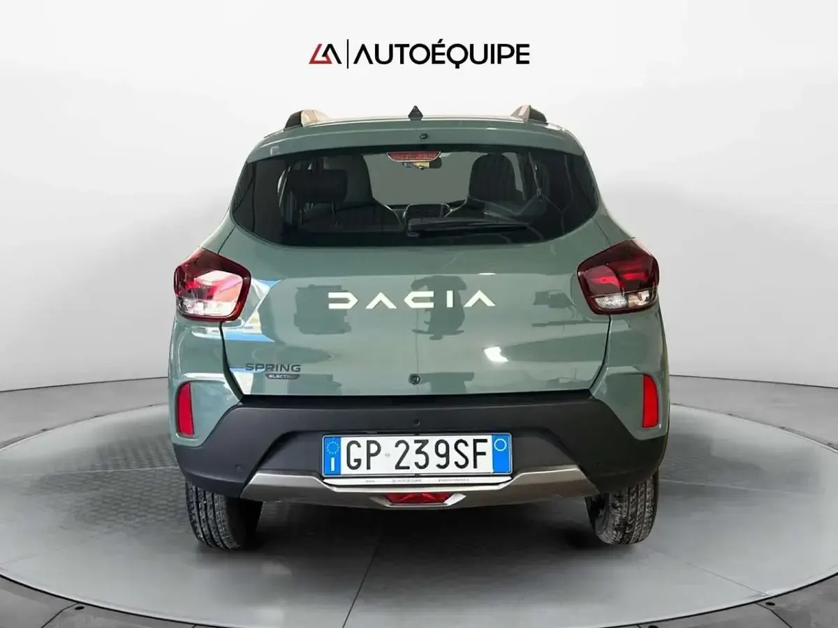 Usata Dacia Spring Comfort Plus 33 kW (45 CV) 2023 Nero Utilitaria