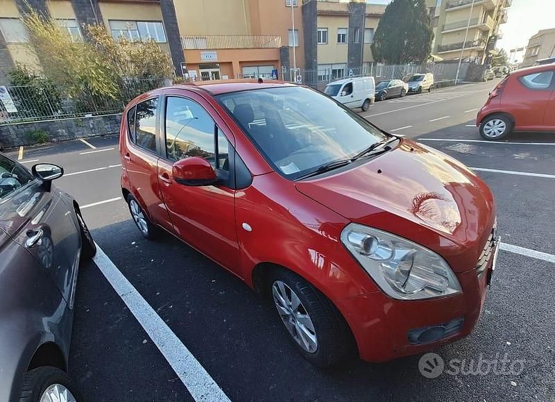 Usata Suzuki Splash 65 CV (47 kW) 2010 Rosso Utilitaria