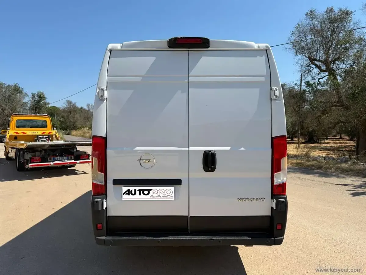 Usata Opel Movano 165 CV (121 kW) 2022 Bianco Furgone