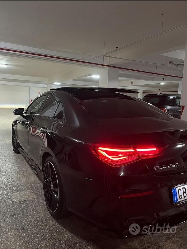 Usata Mercedes CLA250 Premium 224 CV (164 kW) 2020 Berlina