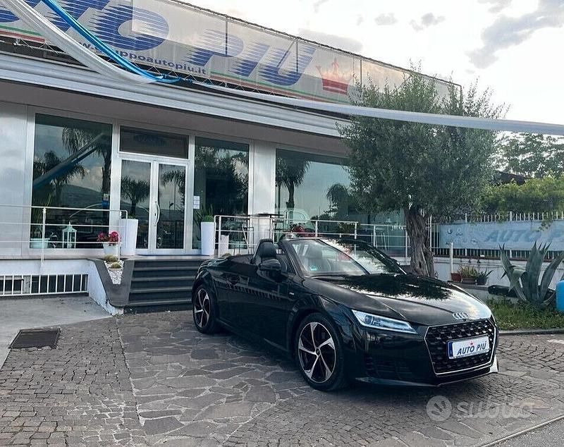 Usata Audi TT Roadster S-Line 184 CV (135 kW) 2016 Nero Cabrio