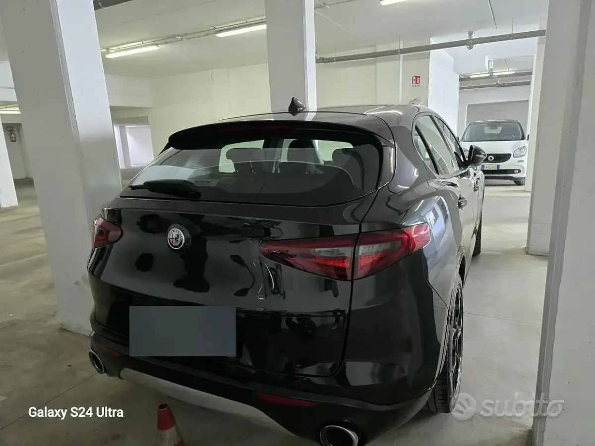 Usata Alfa Romeo Stelvio 160 CV (117 kW) 2020 Nero SUV