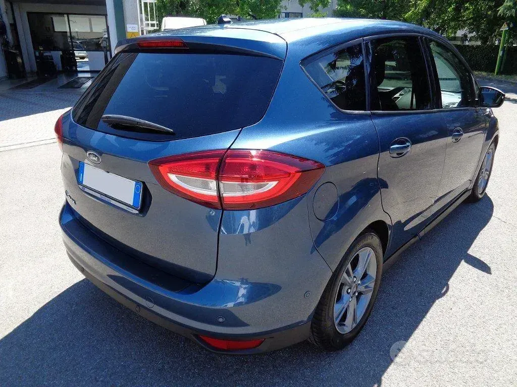 Usata Ford C-MAX Titanium 125 CV (91 kW) 2019 Chrome blu Monovolume