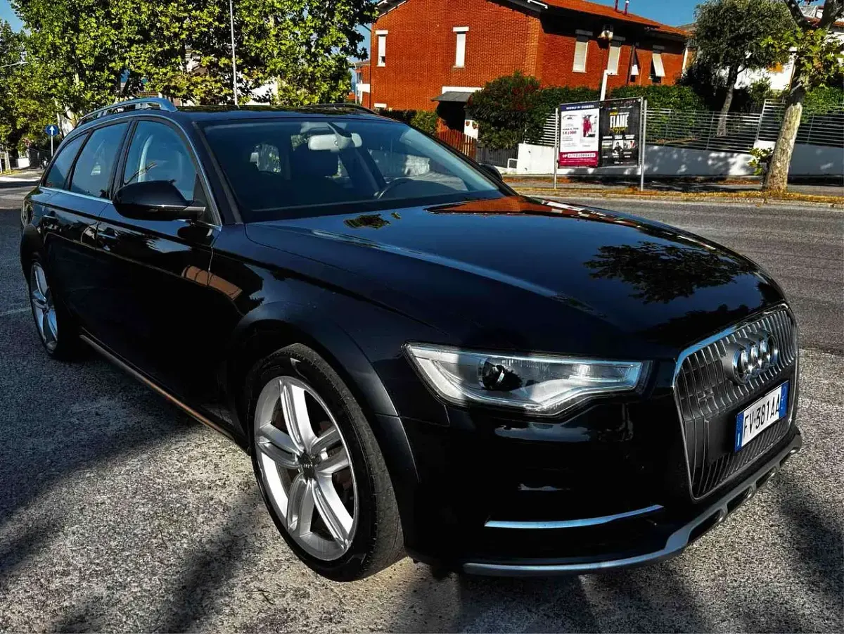 Usata Audi A6 Allroad 245 CV (180 kW) 2013 Blu/azzurro Station wagon