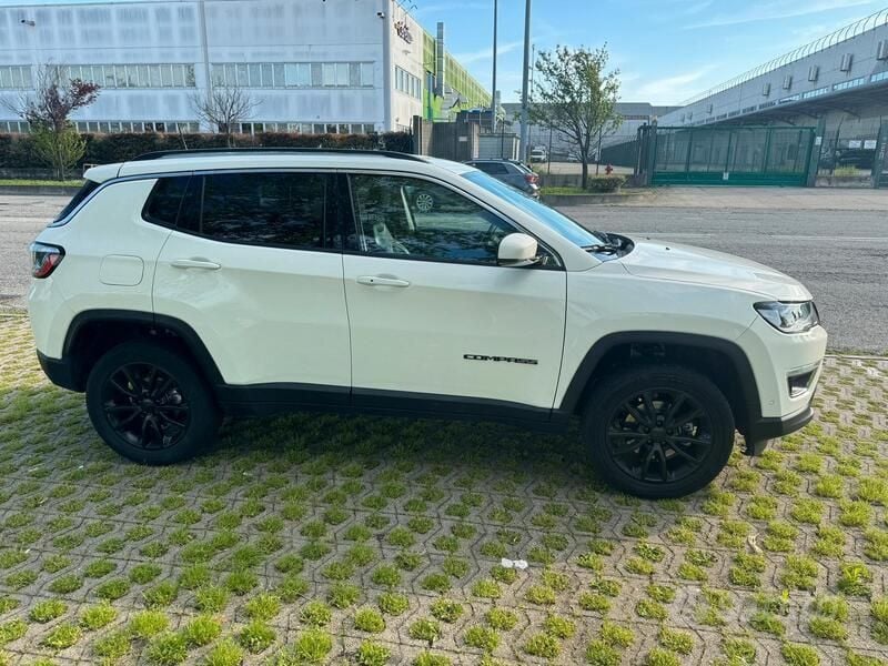 Usata Jeep Compass Limited 170 CV (125 kW) 2019 Bianco SUV