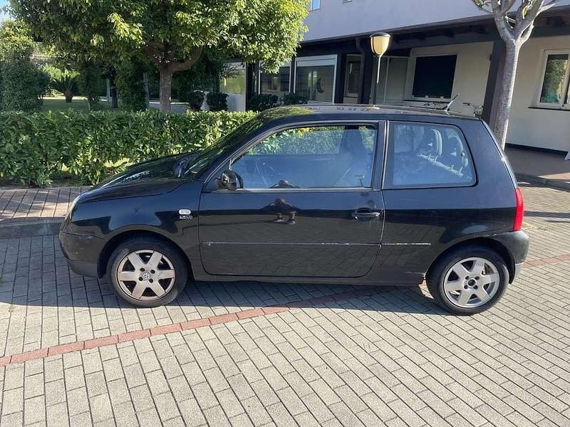 Usata VW Lupo Highline 75 CV (55 kW) 2000 Utilitaria