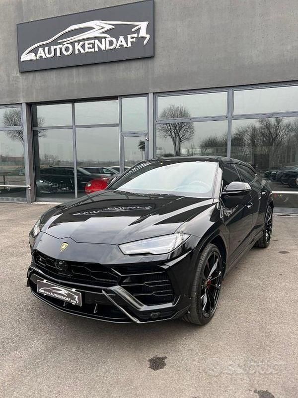 Usata Lamborghini Urus 650 CV (478 kW) 2022 Nero SUV
