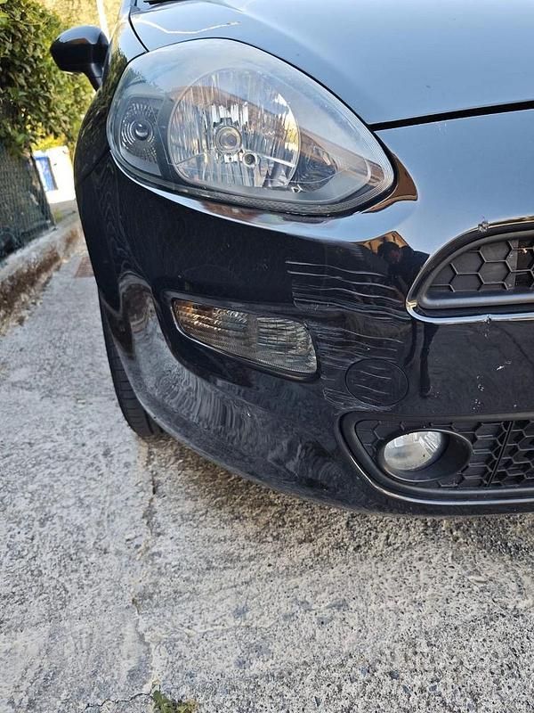 Usata Fiat Grande Punto 2017 Nero Utilitaria