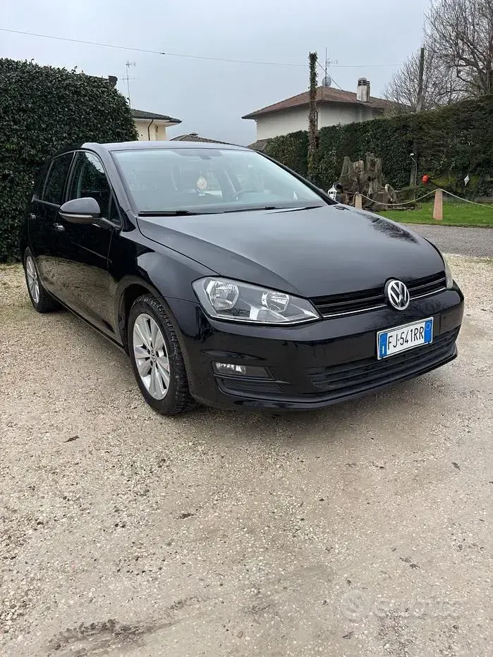 Usata VW Golf VII Executive 110 CV (80 kW) 2017 Other Berlina