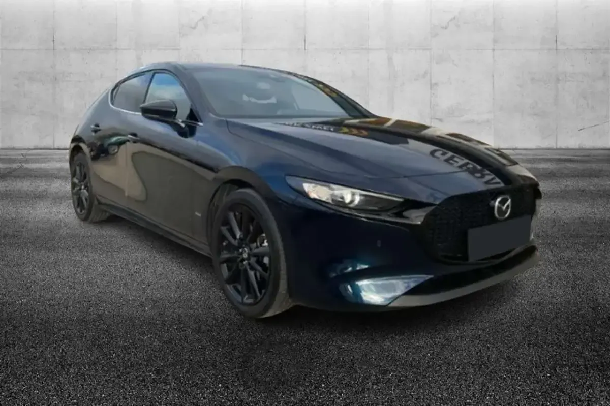 Usata Mazda 3 122 CV (89 kW) 2023 Blu/azzurro Berlina