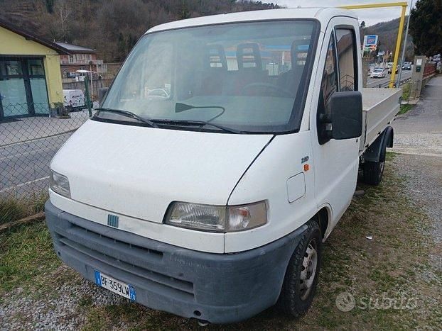 Usata Fiat Ducato 99 CV (72 kW) 2000 Bianco Furgone