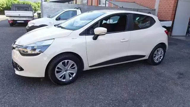 Usata Renault Clio 74 CV (54 kW) 2015 Beige