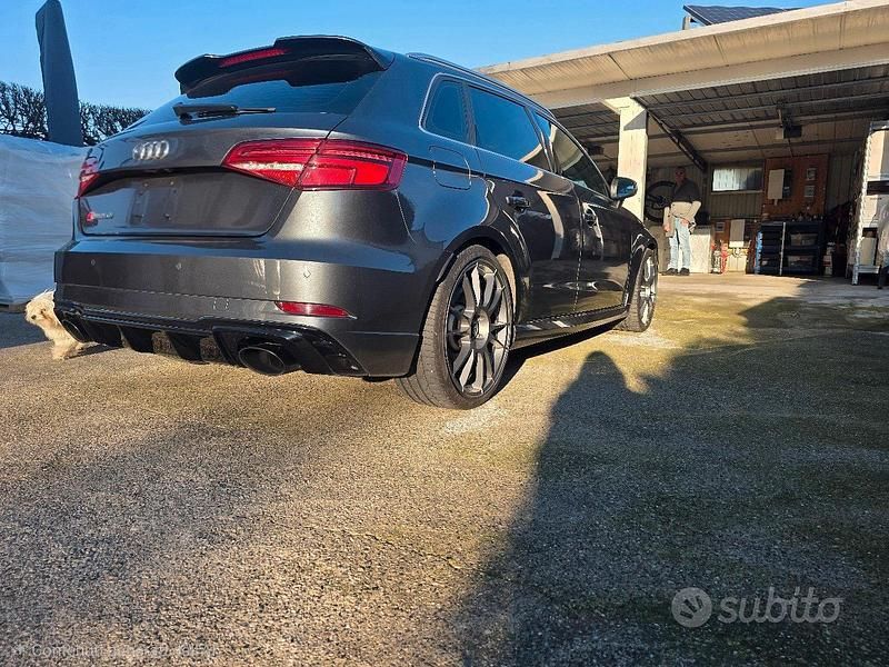 Usata Audi RS3 400 CV (294 kW) 2017 Grigio Berlina