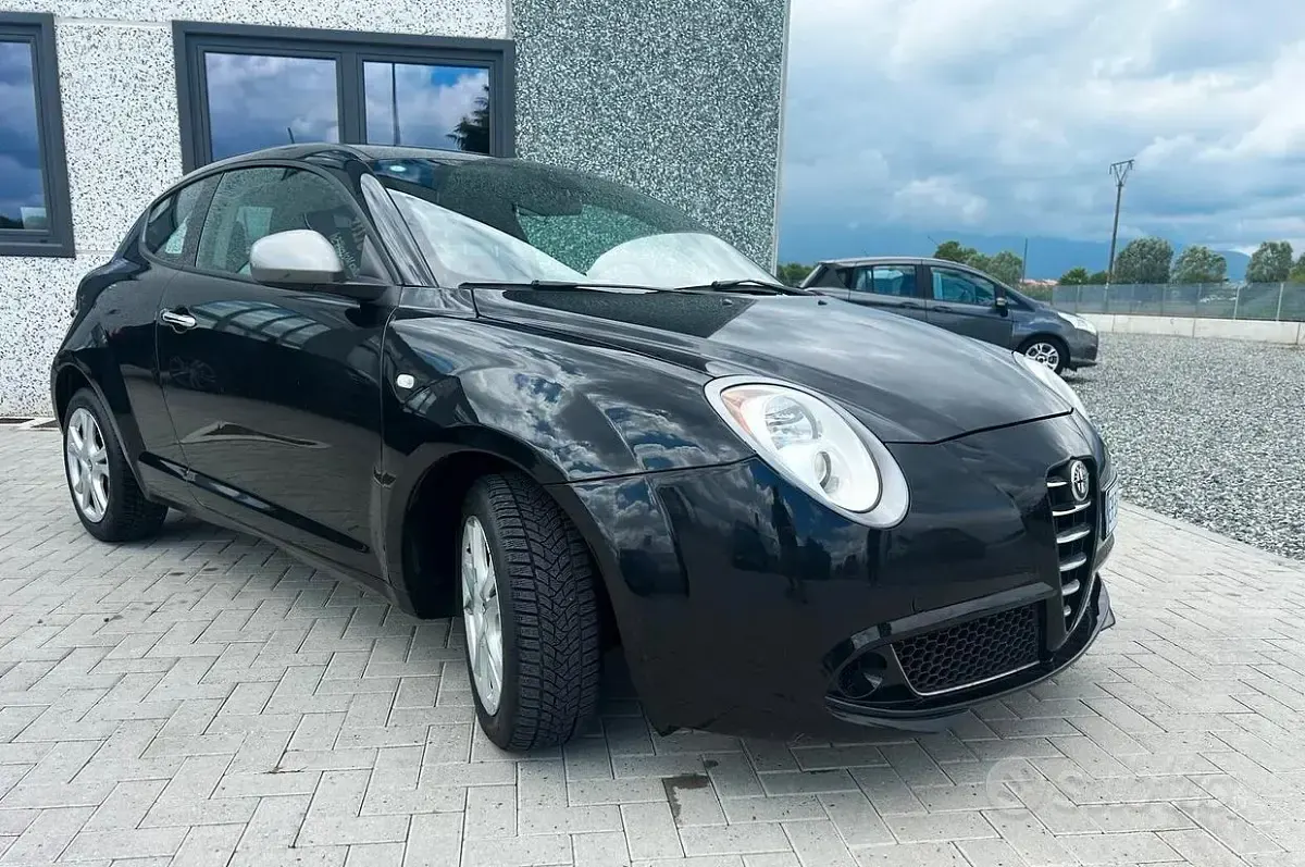 Begagnad Alfa Romeo MiTo Progression 79 HK (58 kW) 2011 Svart Halvkombi