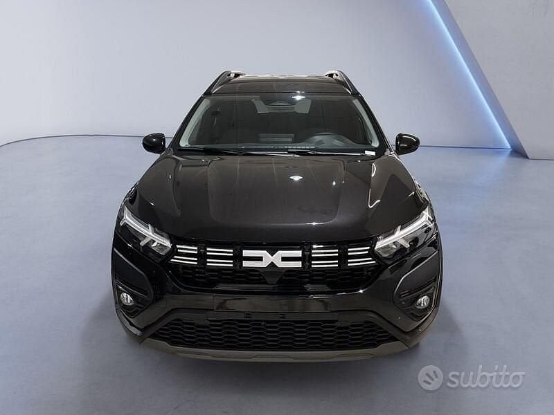 Usata Dacia Jogger 101 CV (74 kW) 2024 Nero Monovolume