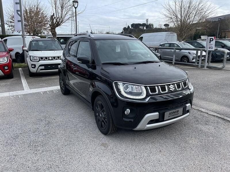 Nuova Suzuki Ignis 83 CV (61 kW) 2025 Rosso Utilitaria
