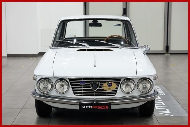 Usata Lancia Fulvia 87 CV (63 kW) 1968 Bianco Utilitaria