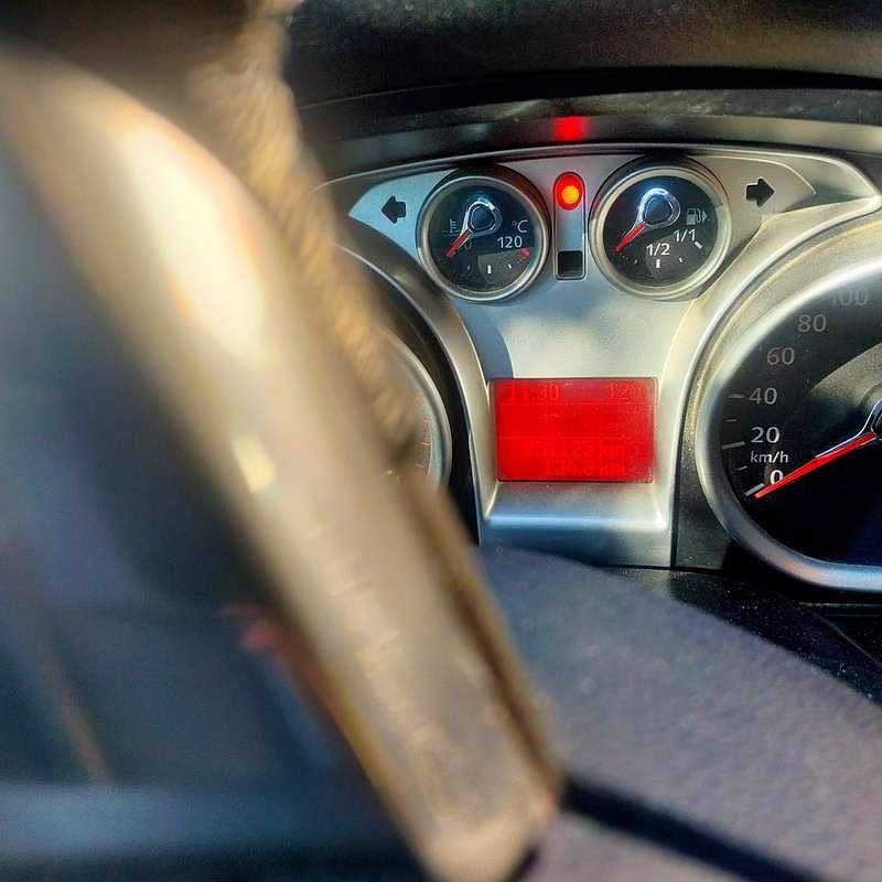 Usata Ford Focus Style 90 CV (66 kW) 2008 Grigio Station wagon