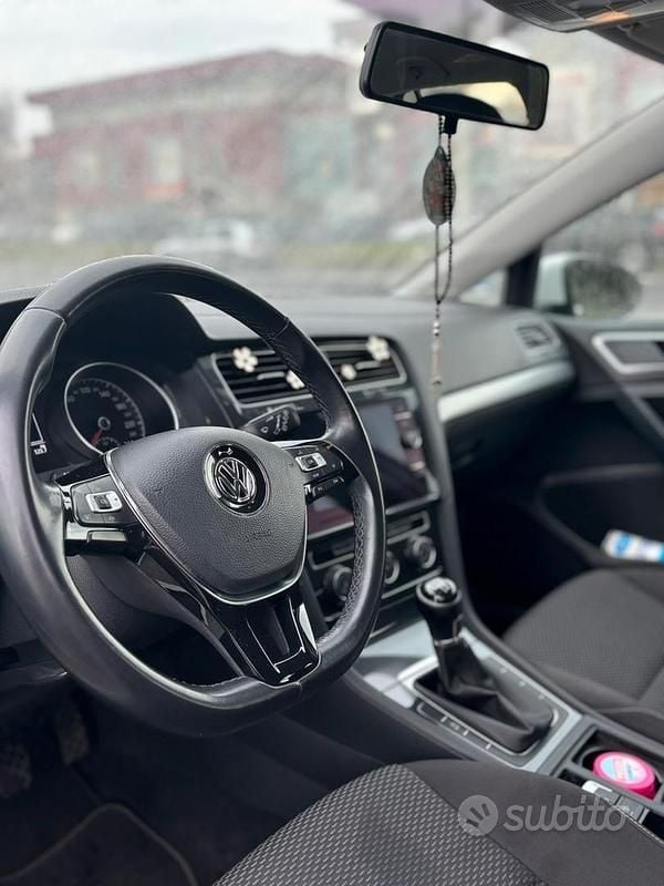 Usata VW Golf 115 CV (84 kW) 2018 Bianco Berlina