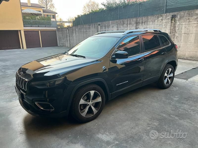 Usata Jeep Cherokee Limited 195 CV (143 kW) 2019 Nero SUV