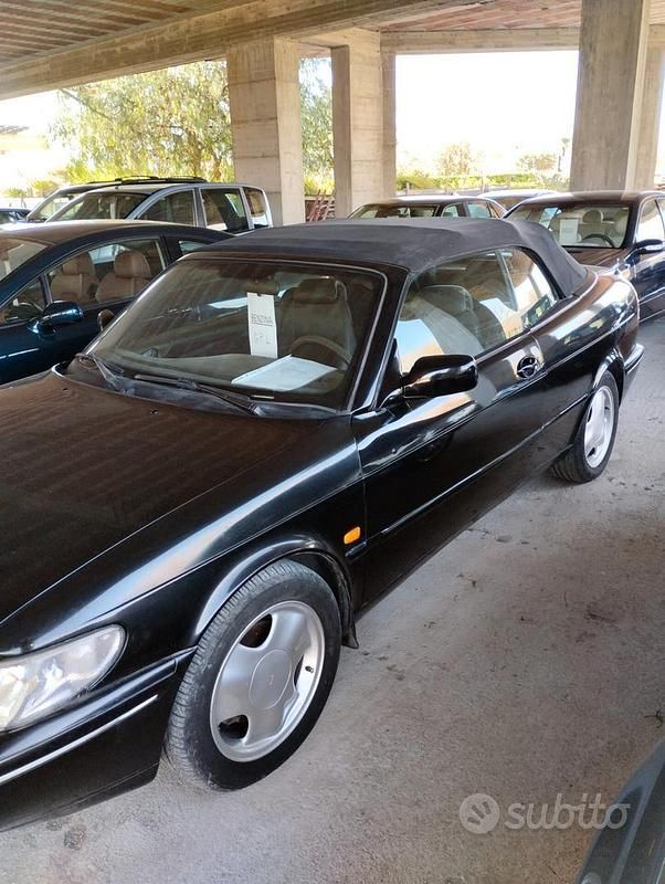 Usata Saab 900 185 CV (136 kW) 1996 Nero Utilitaria