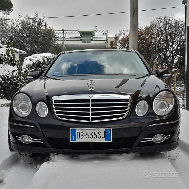 Usata Mercedes E320 2006 Nero Berlina
