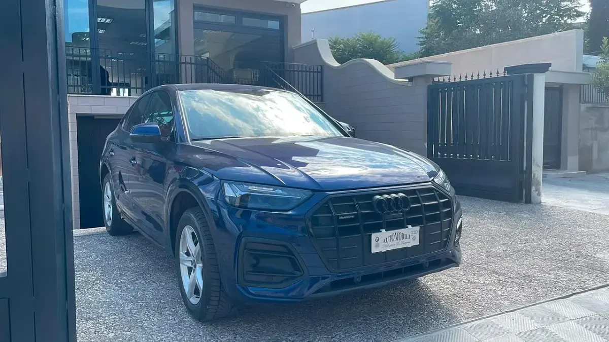 Usata Audi Q5 Sportback S-line plus 203 CV (149 kW) 2022 Blu SUV