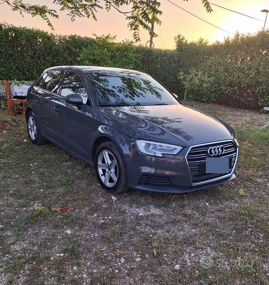 Usata Audi A3 116 CV (85 kW) 2018 Berlina