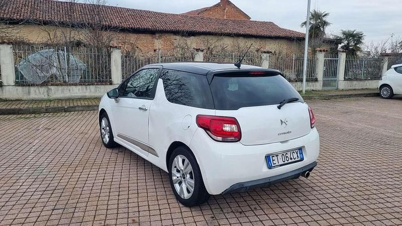Usata Citroën DS3 So Chic 82 CV (60 kW) 2013 Bianco Berlina