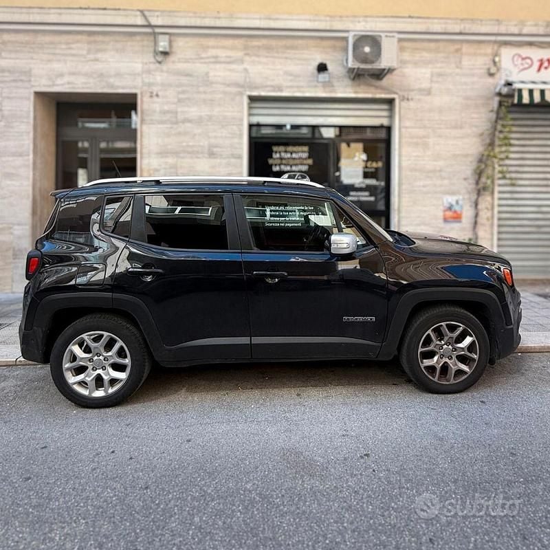 Occasion Jeep Renegade Limited 120 ch (88 kW) 2017 Noir SUV