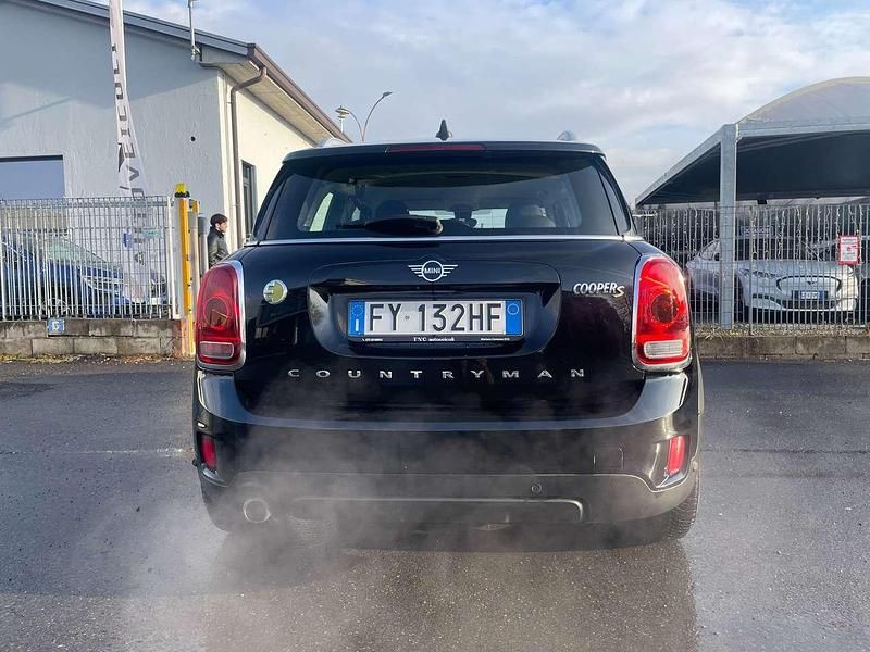 Usata Mini Cooper S Countryman Business 136 CV (100 kW) 2019 Nero SUV