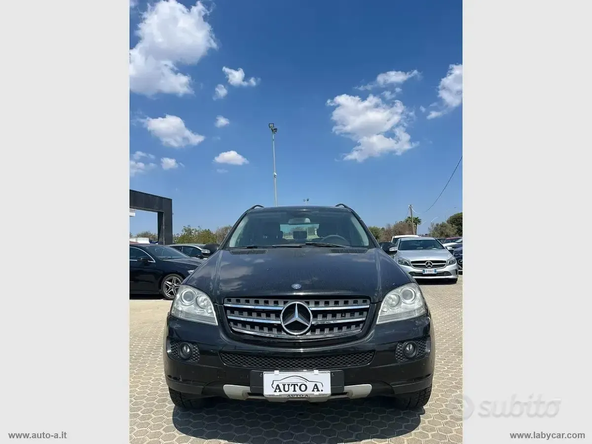 Usata Mercedes ML280 190 CV (139 kW) 2007 Nero SUV